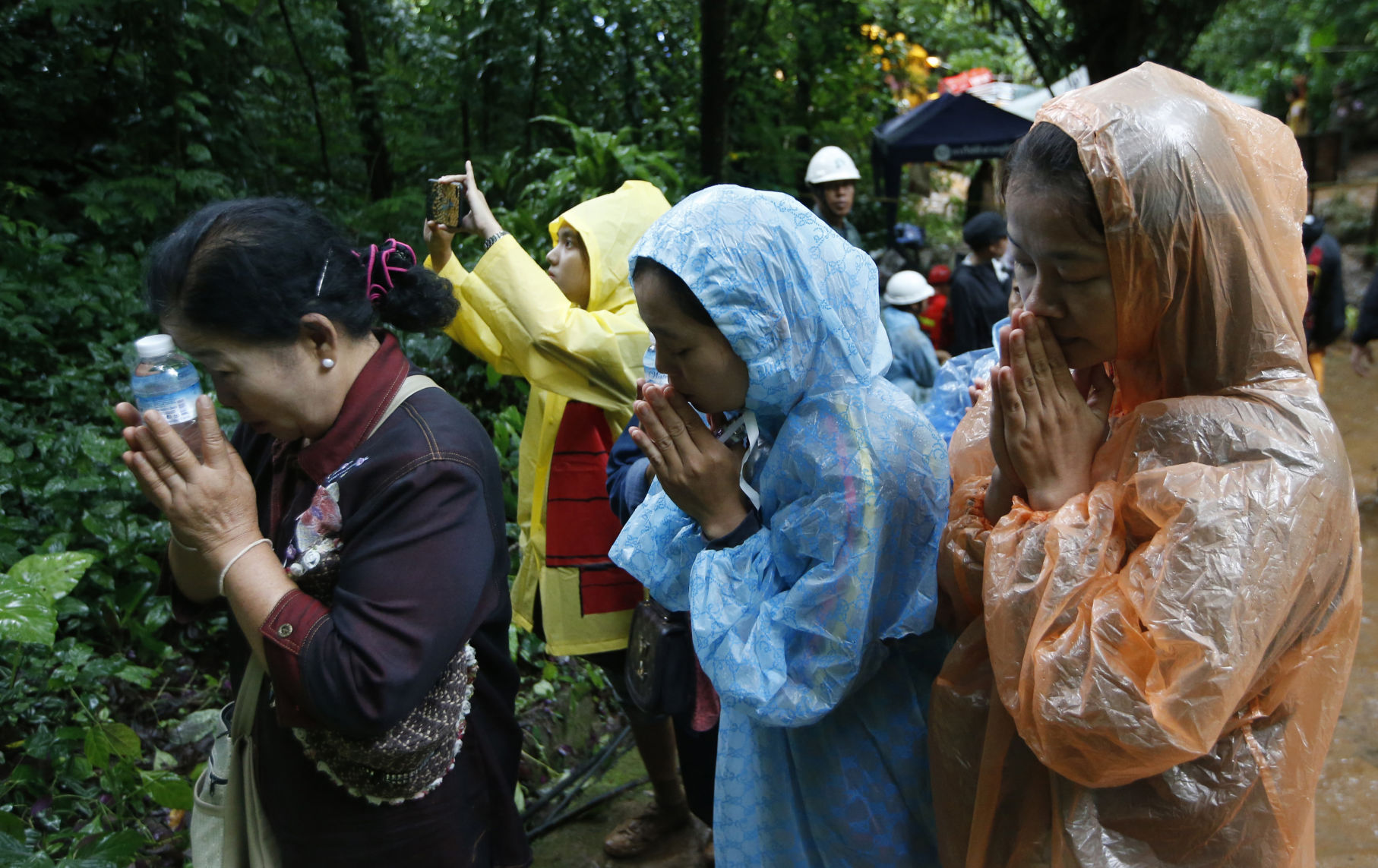 Thailand Cave Search Relatives